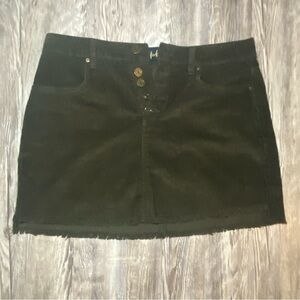 Indigo Rein Corduroy Forest Green Mini Skirt Women’s Size 9/28 EUC